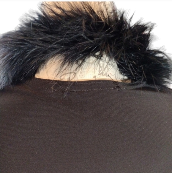 Vintage Western Connection Shrug - Picture 4 of 5